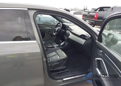 2020 Audi Q3 Premium 45 Tfsi S Line Quattro Tiptronic z USA, uszkodzony, nr VIN WA1DECF34L1037423